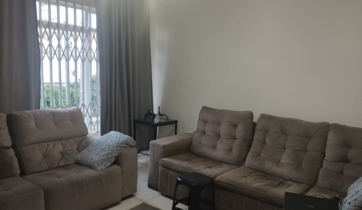 WhatsApp Image 2025-08-20 at 09.59.14 - Copia - Copia