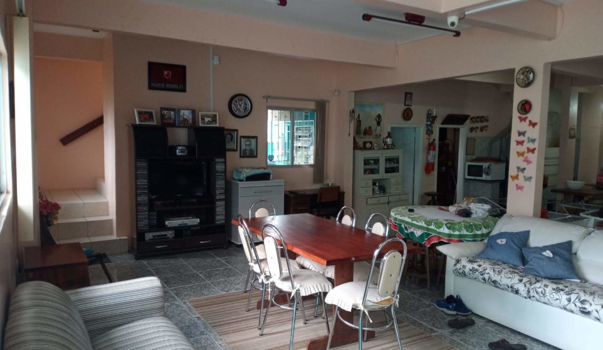 WhatsApp Image 2025-08-20 at 10.48.59