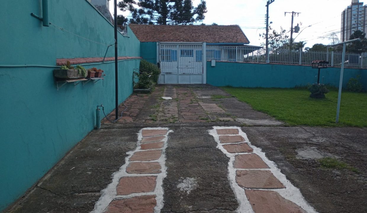 WhatsApp Image 2025-08-20 at 10.49.00 (1)