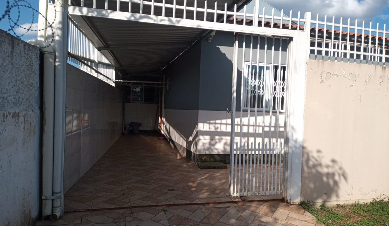 a5276063-9a5a-4031-8c61-8395fbd71560