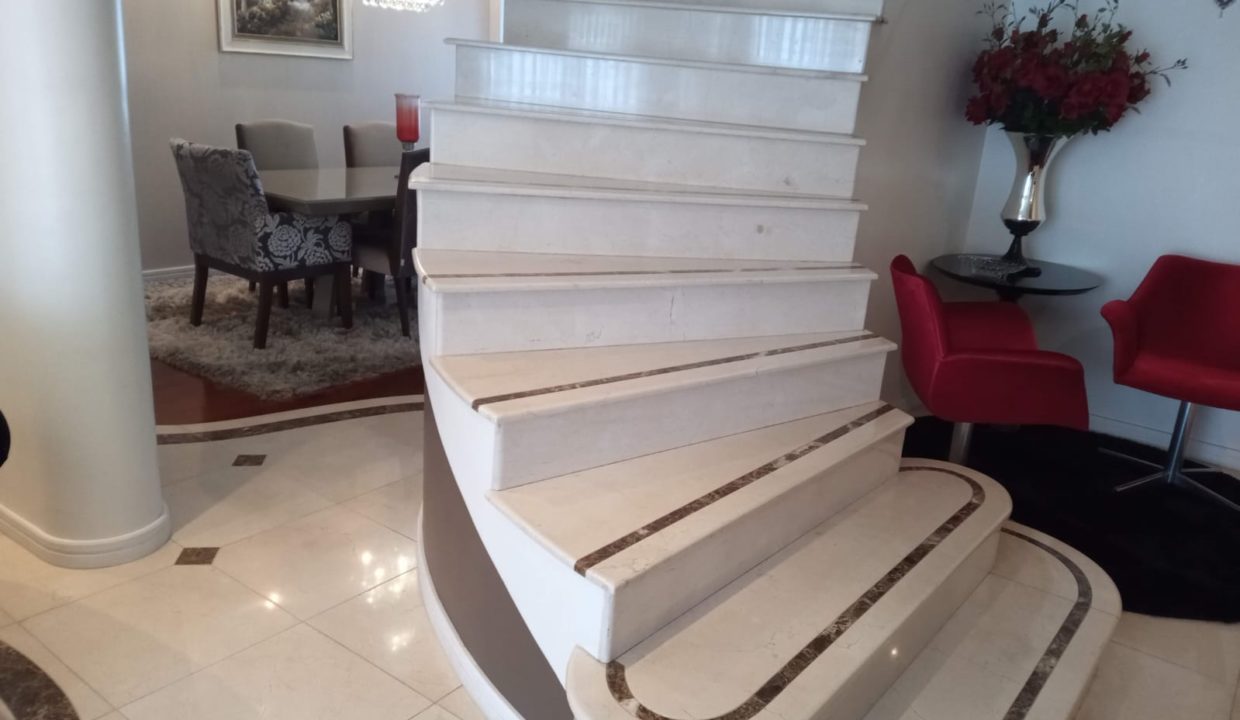 ee8c191e-a8bb-49a4-aae2-c354376988a7